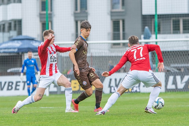 地在这次比 地在这次比